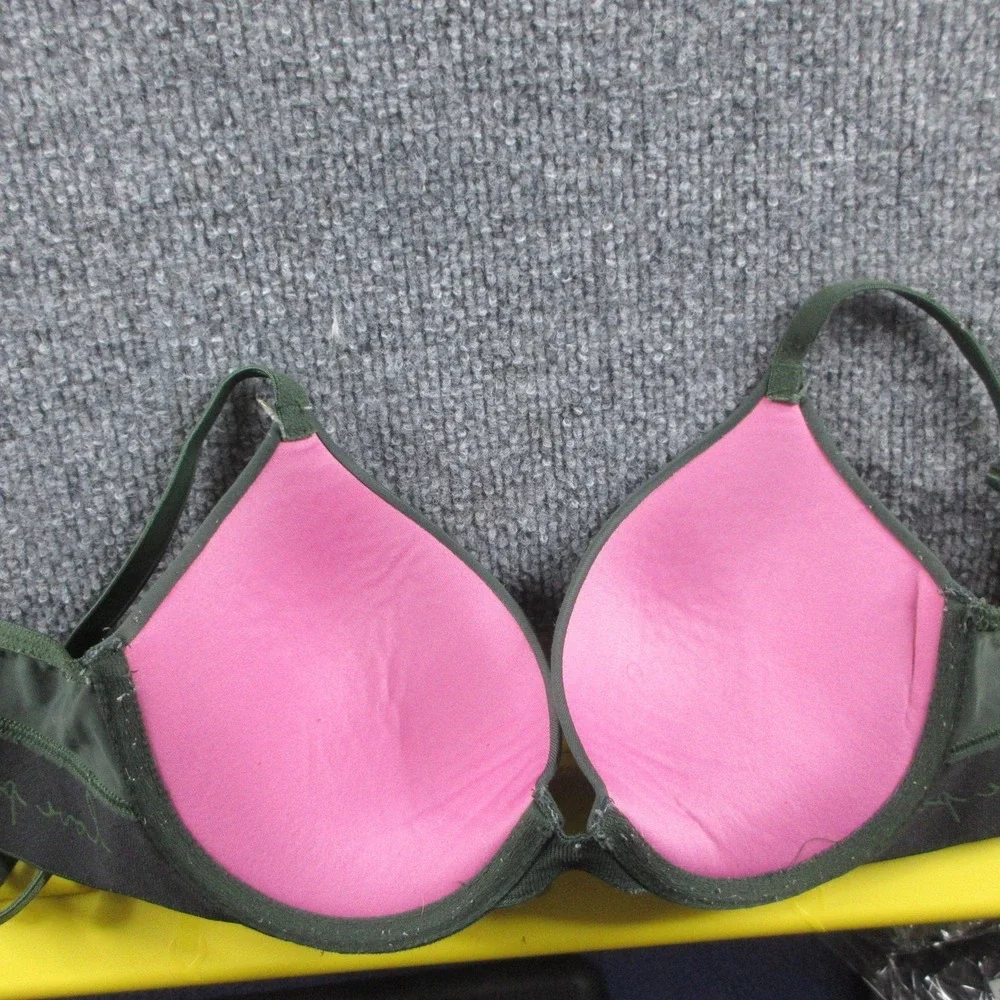 PINK Wear Everywhere Push-Up Bra Womens 34B Green Padded Underwire Everyday